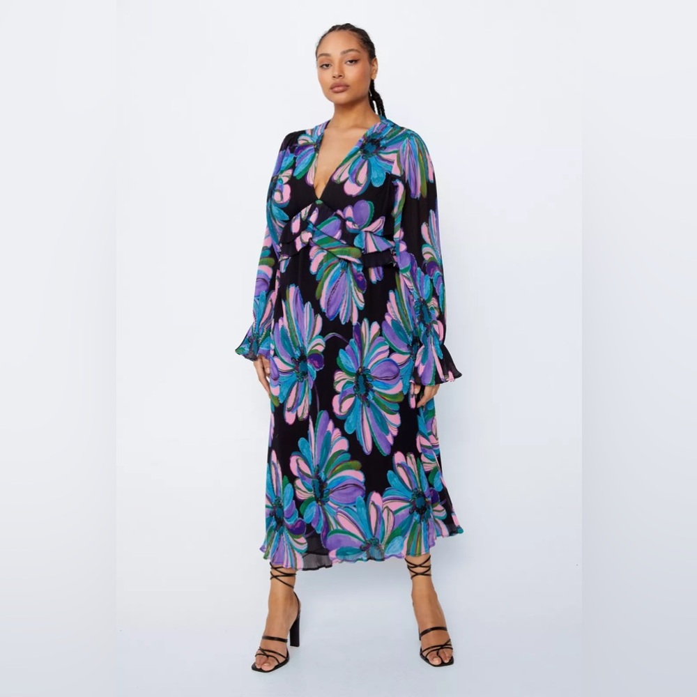 Nasty Gal Floral Dress (NWT)
